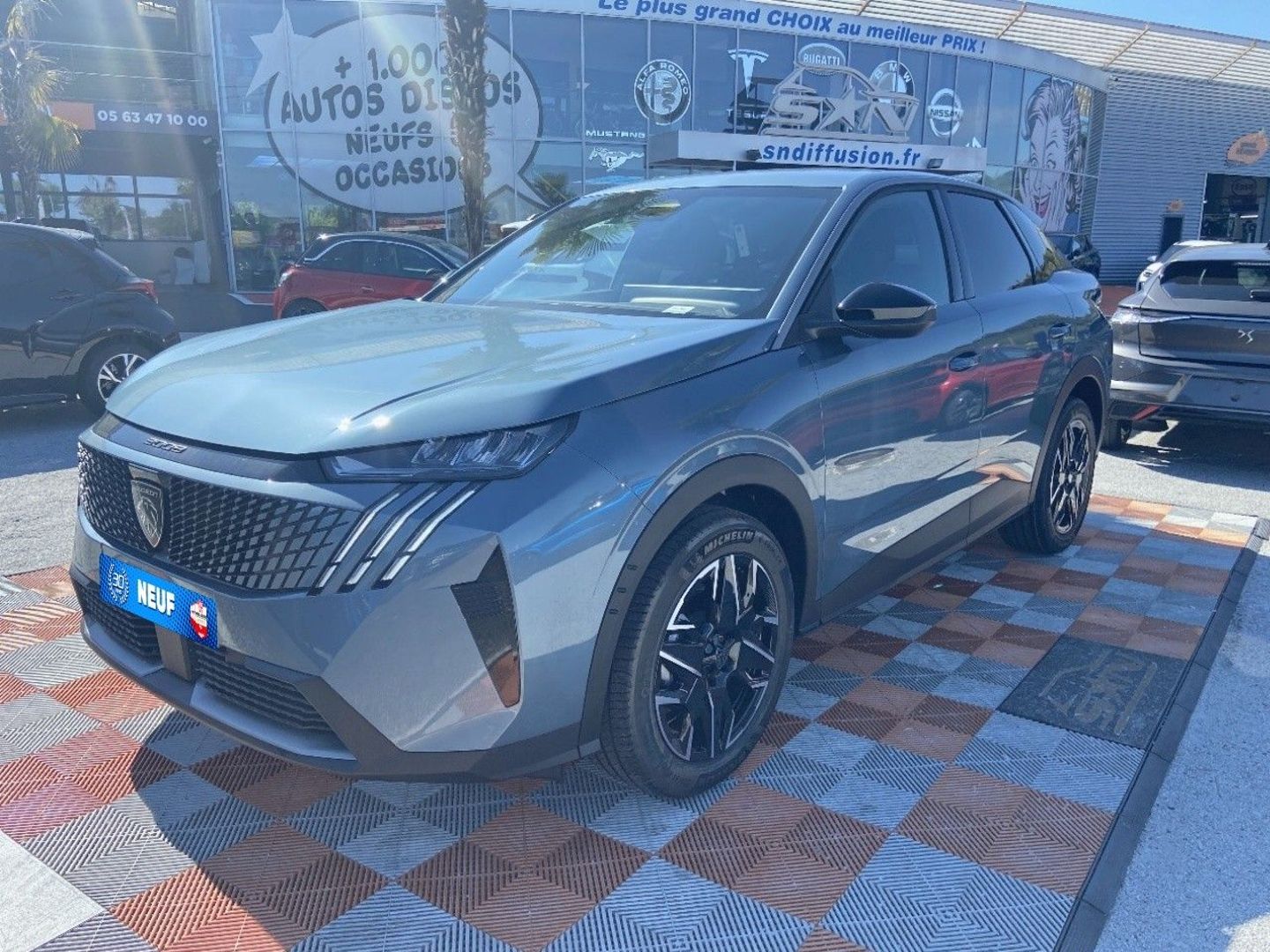 PEUGEOT 3008 - HYBRID 145 E-DCS6 ALLURE (2025)