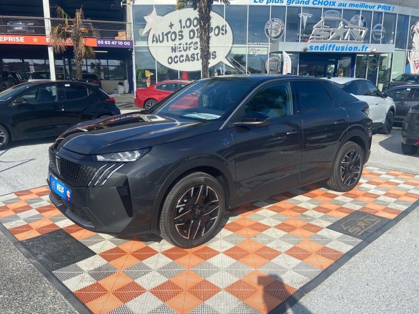 PEUGEOT 3008 - HYBRID 145 E-DCS6 GT (2025)