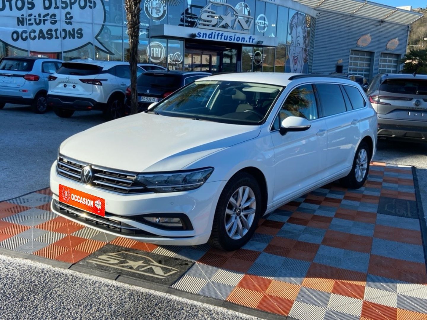 VOLKSWAGEN PASSAT SW - VIII 2.0 TDI 150 DSG BUSINESS GPS (2020)
