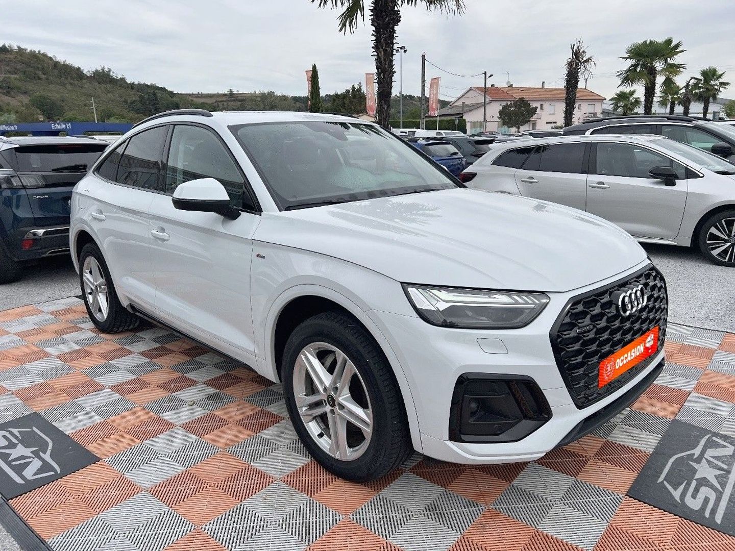 AUDI Q5 SPORTBACK - 40 TDI 204 QUATTRO S-Tronic S LINE Ext GPS Caméra JA 19" Black Pack