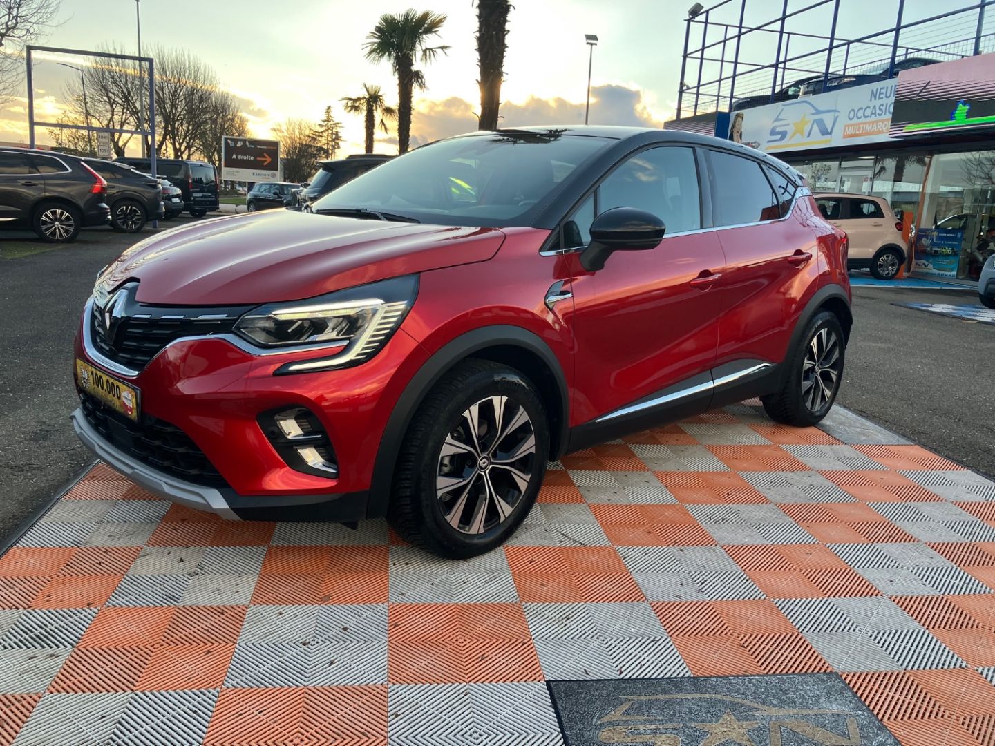 RENAULT CAPTUR - TCe 90 BV6 TECHNO GPS 9.3" Caméra