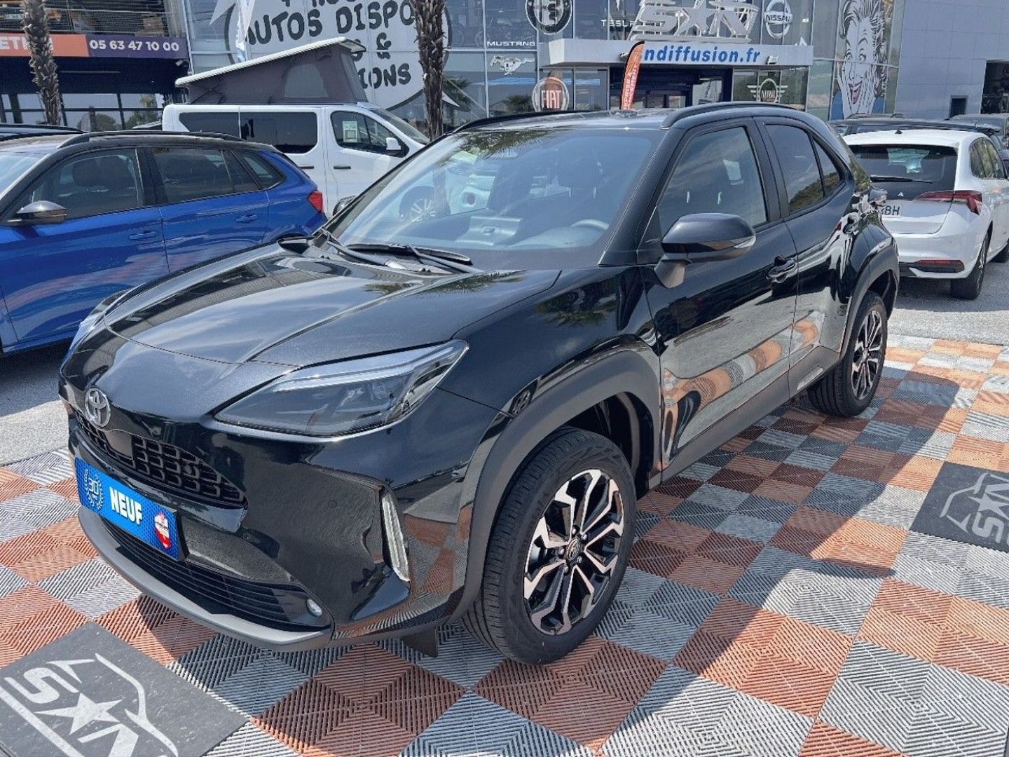 TOYOTA YARIS CROSS - 1.5 HYBRIDE 130 2WD DESIGN BUSINESS (2026)