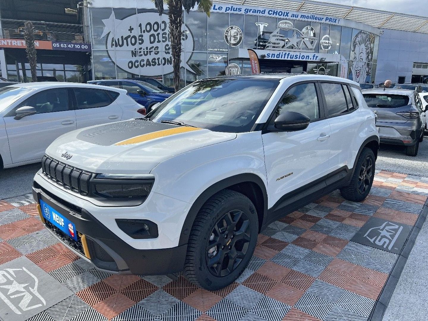 JEEP AVENGER 4XE - 1.2 TURBO T3 145 E-HYBRID 4XE THE NORTH FACE BVR6 (2026)