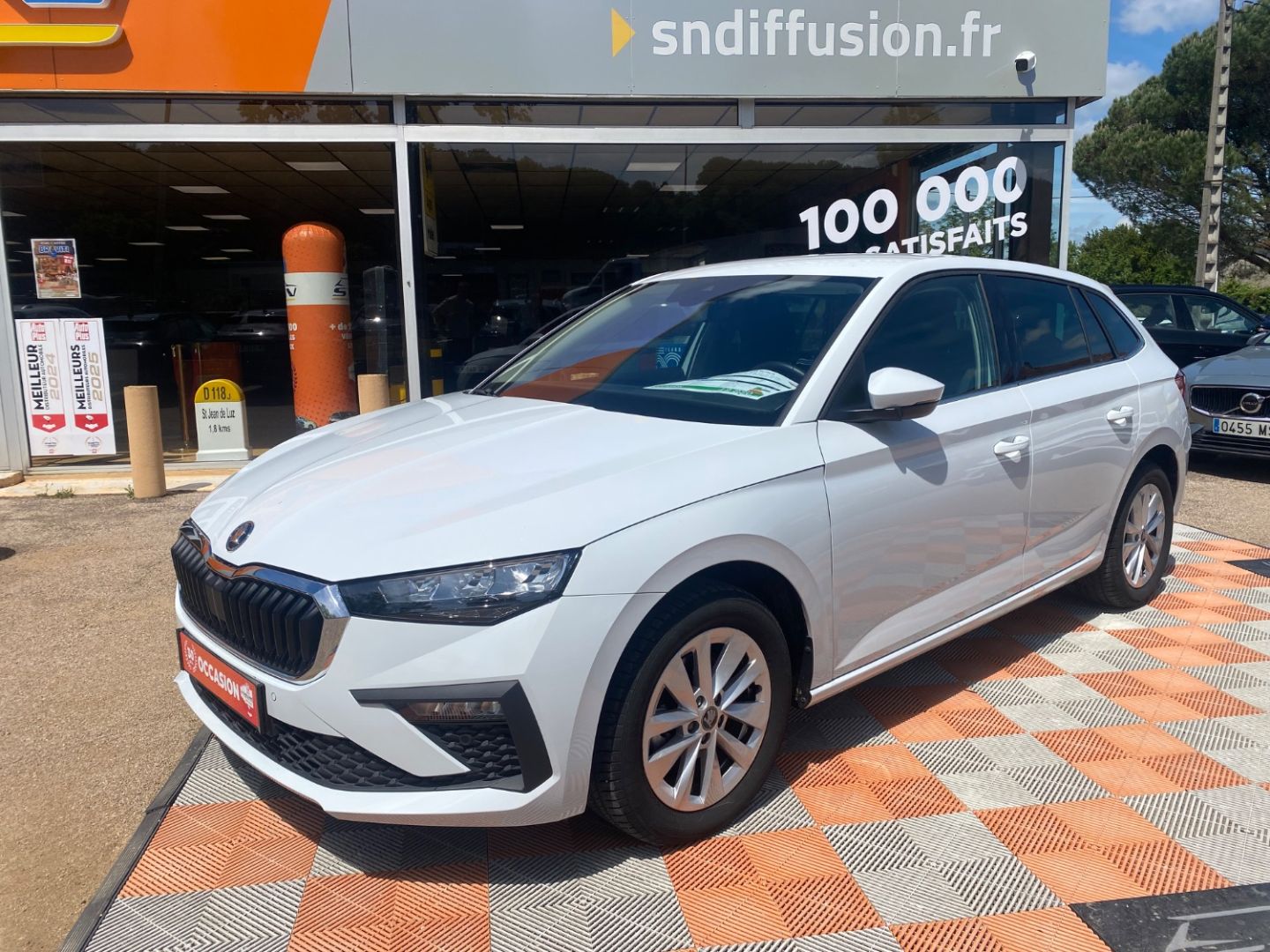 SKODA SCALA - 1.0 TSI 116 BV6 SELECTION Caméra Radars Cockpit JA 16"