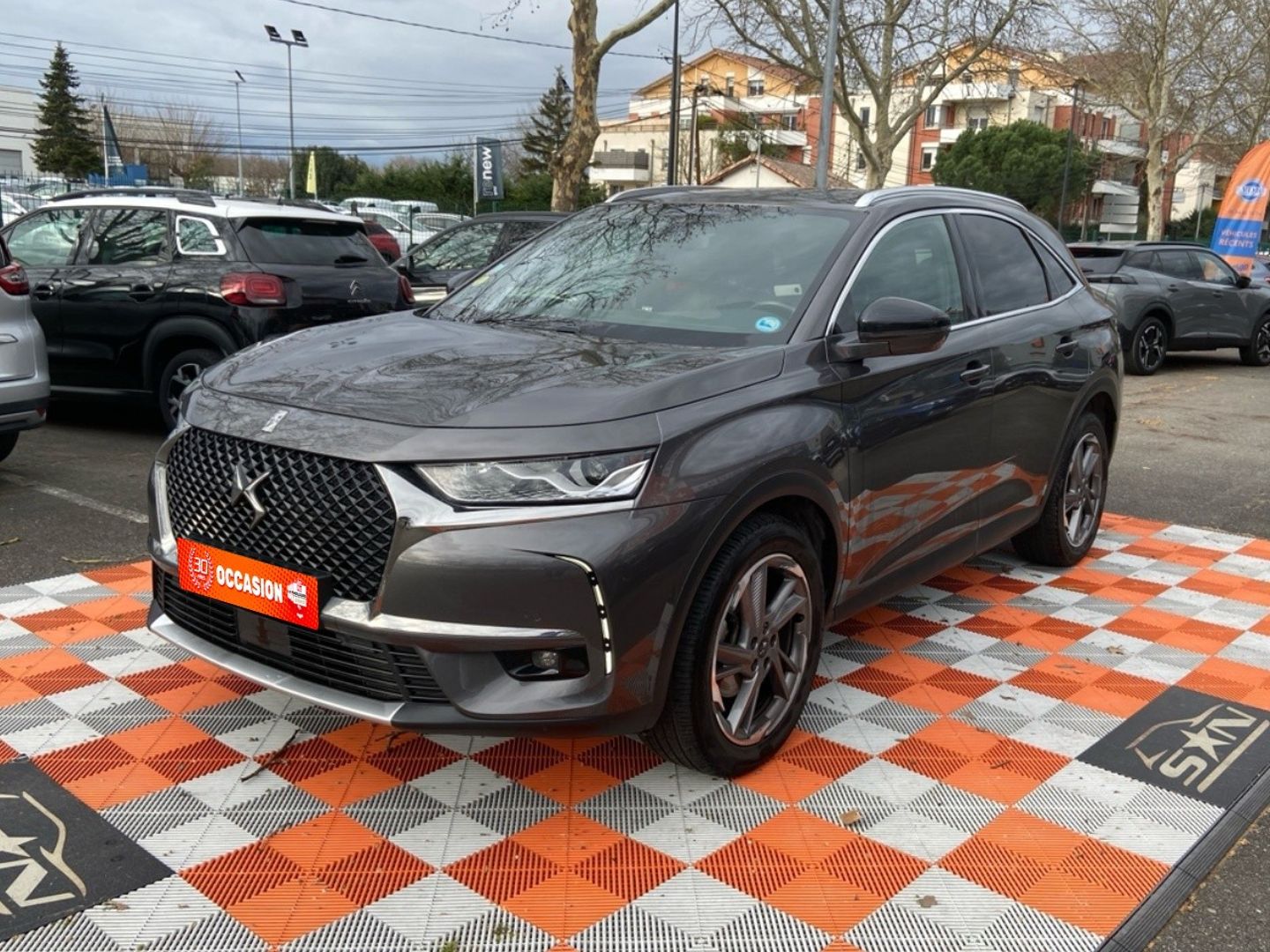 DS DS7 CROSSBACK BlueHDi 130 EAT8 SO CHIC CUIR GPS Caméra Barres