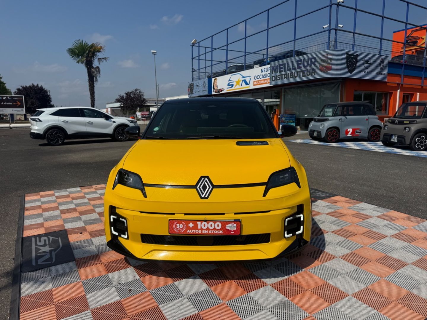 RENAULT R5 - E-TECH ELEC 150 52KW AUTONOMIE CONFORT ICONIC 1°MAIN (2024)