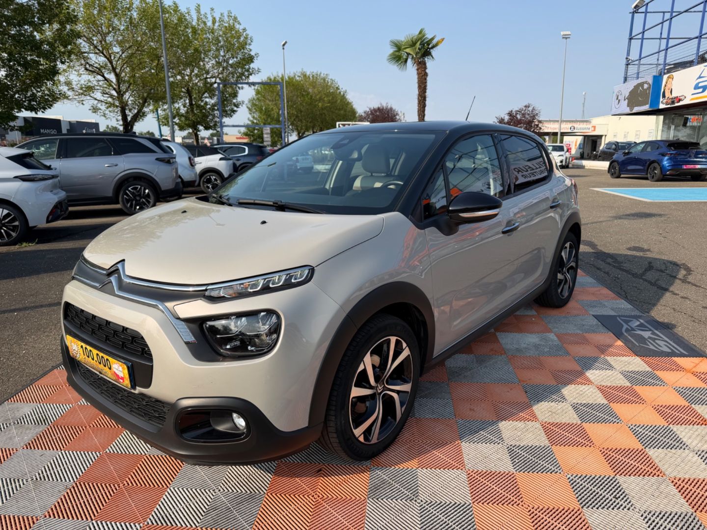 CITROEN C3 - PureTech 83 SHINE PACK GPS Caméra ADML