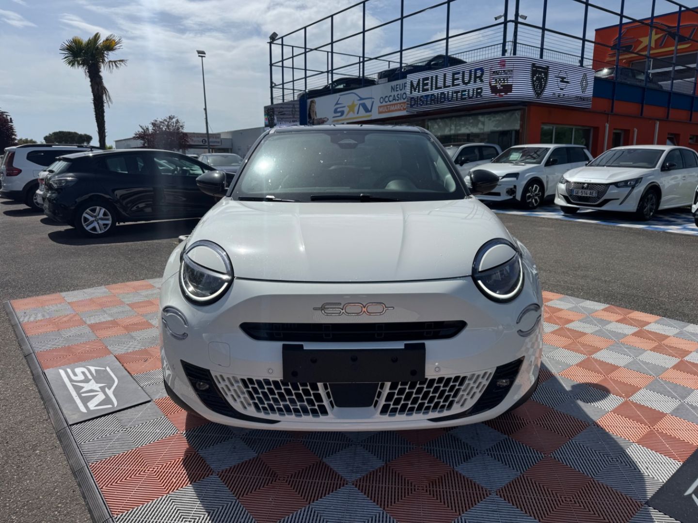 FIAT 600 - 1.2 145 HYBRID AUTOMATIQUE LA PRIMA TOIT NOIR (2026)