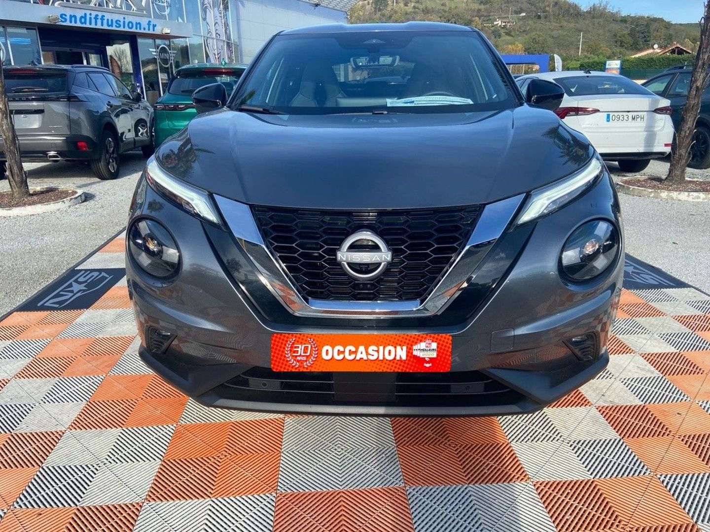 NISSAN JUKE - 1.0 DIGT 114 DCT TEKNA GPS Caméra 360° Pack Hiver