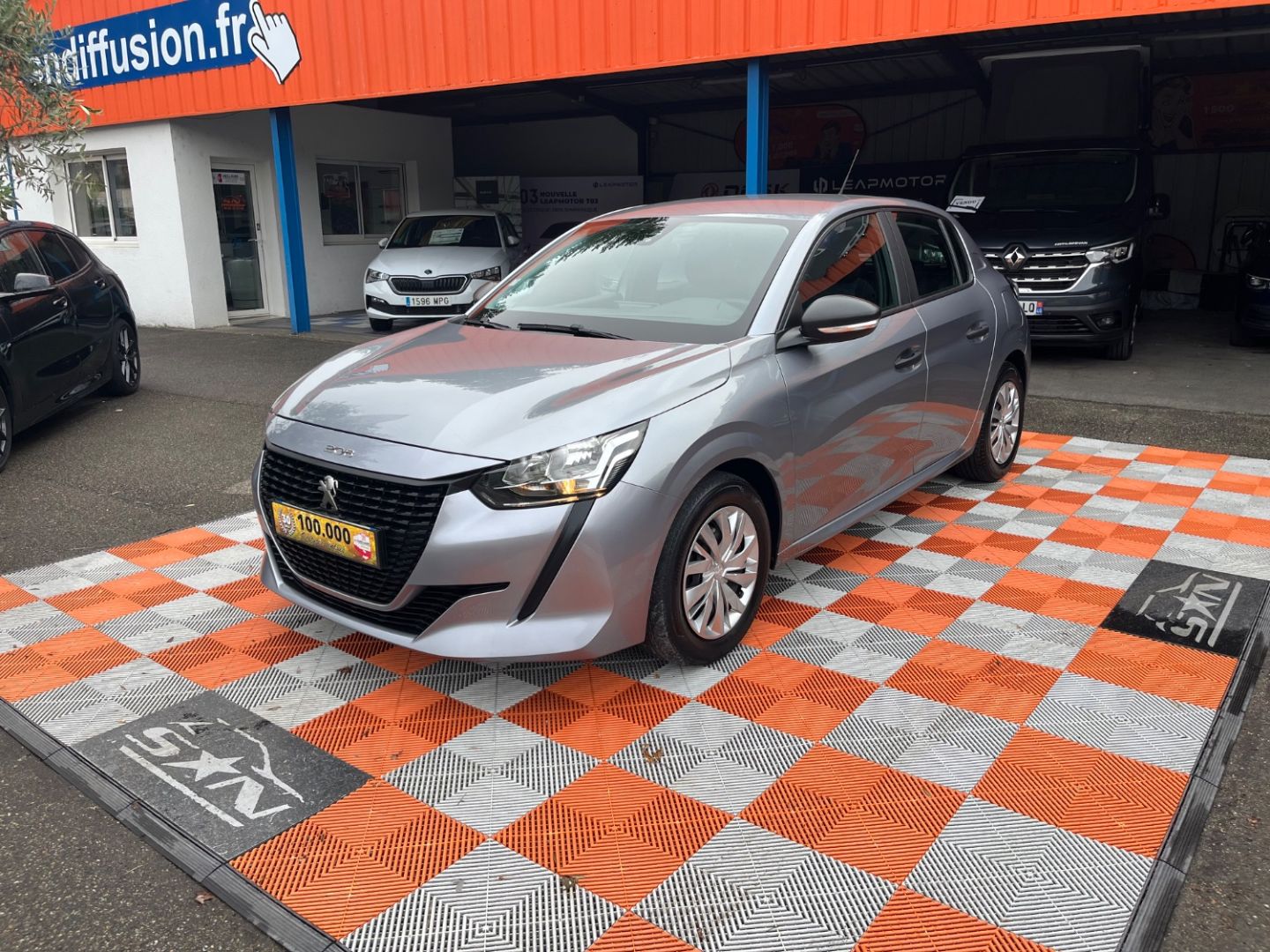 PEUGEOT 208 - PURETECH 75 LIKE (2020)