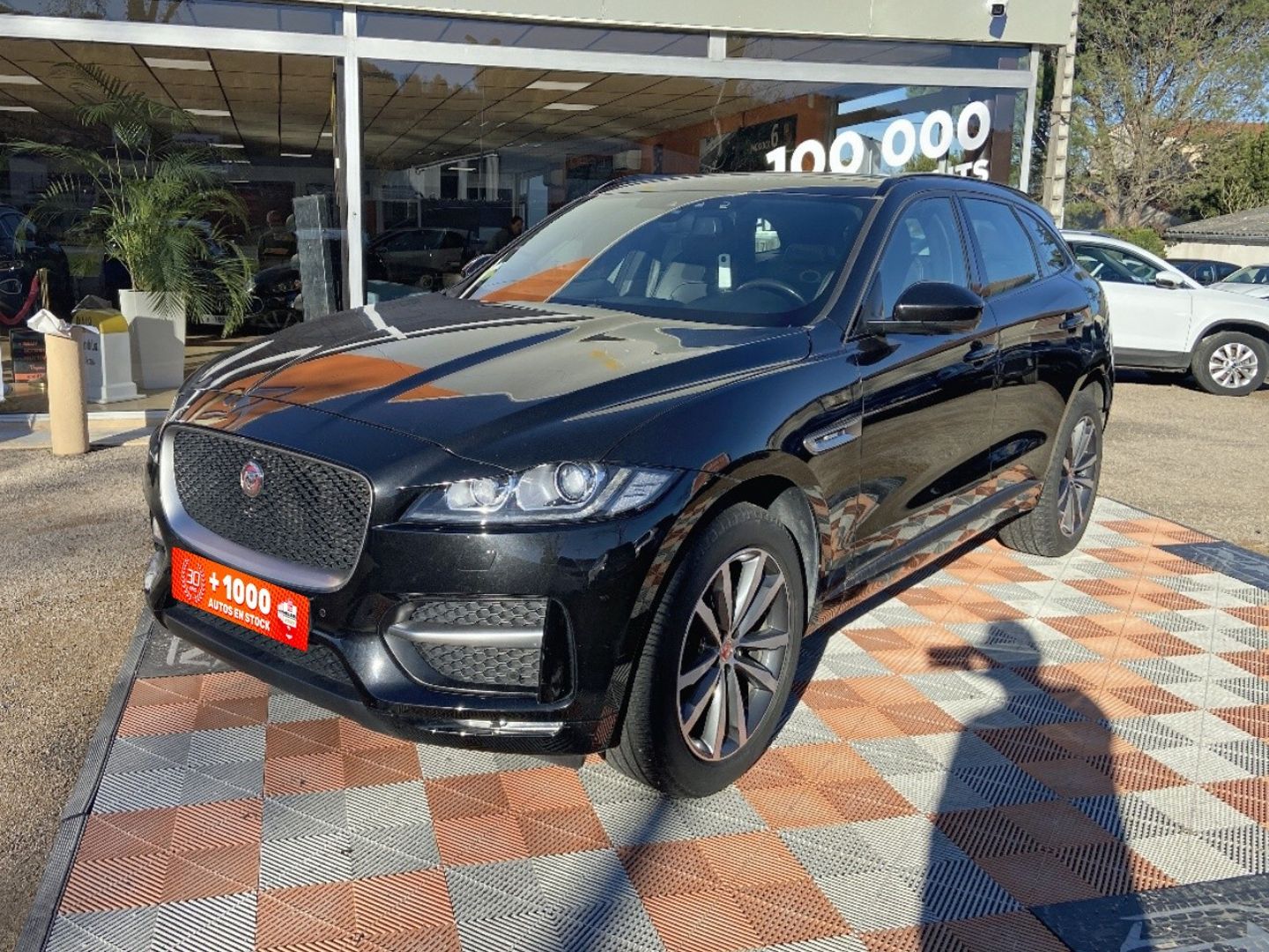 JAGUAR F-PACE - 2.0 D 180 R-SPORT BVA8 4x4