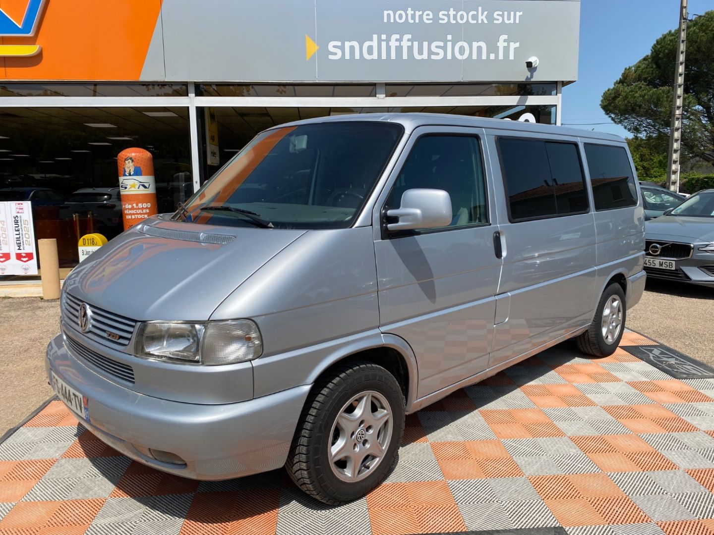 VOLKSWAGEN MULTIVAN - 2.5 TDI 102 LIMITED EDITION 7 PL (2000)