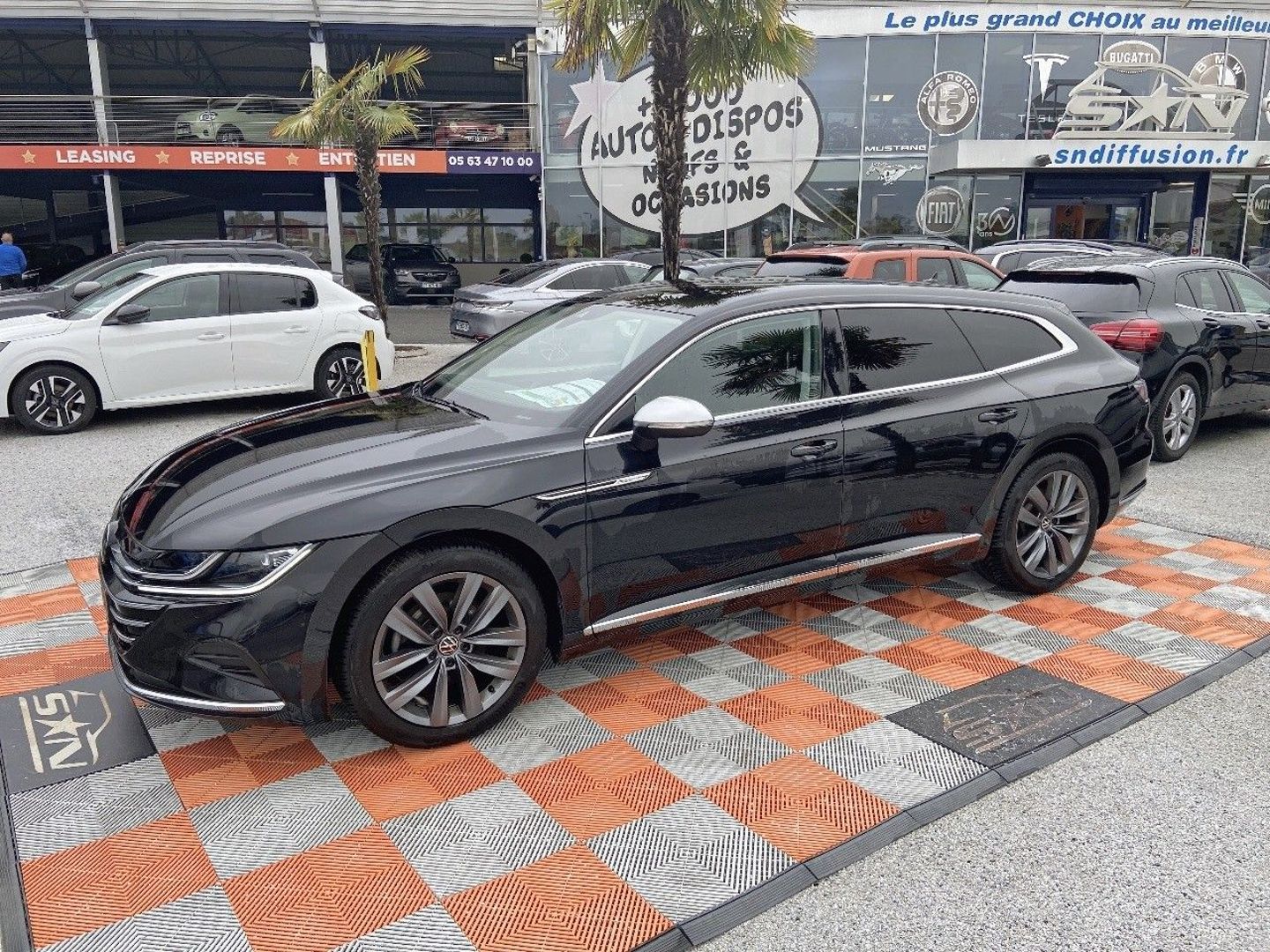 VOLKSWAGEN ARTEON SHOOTINGBRAKE 2.0 TDI 150 DSG ELEGANCE GPS Caméra JA 18"