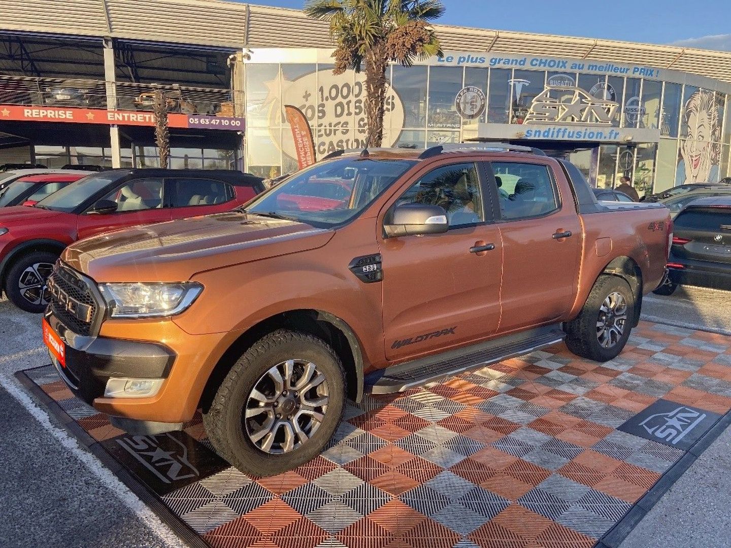 FORD RANGER - III DOUBLE CABINE 2.0 TDCI 200 B.AUTO 4X4 WILTRAK ATTELAGE (2016)