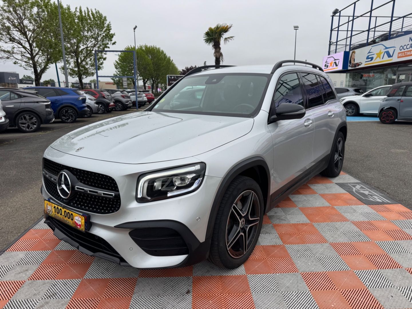 MERCEDES-BENZ GLB - 200 D 150 BVA AMG LINE Pack Black Attelage
