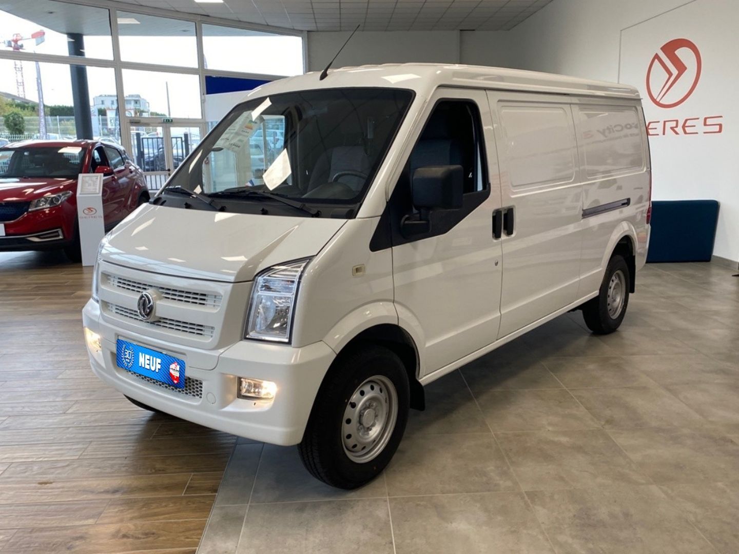 DFSK Eco City 35 - VAN 2 Places Caméra 2 Portes Lat. Clim. Bluetooth Hayon Vitré