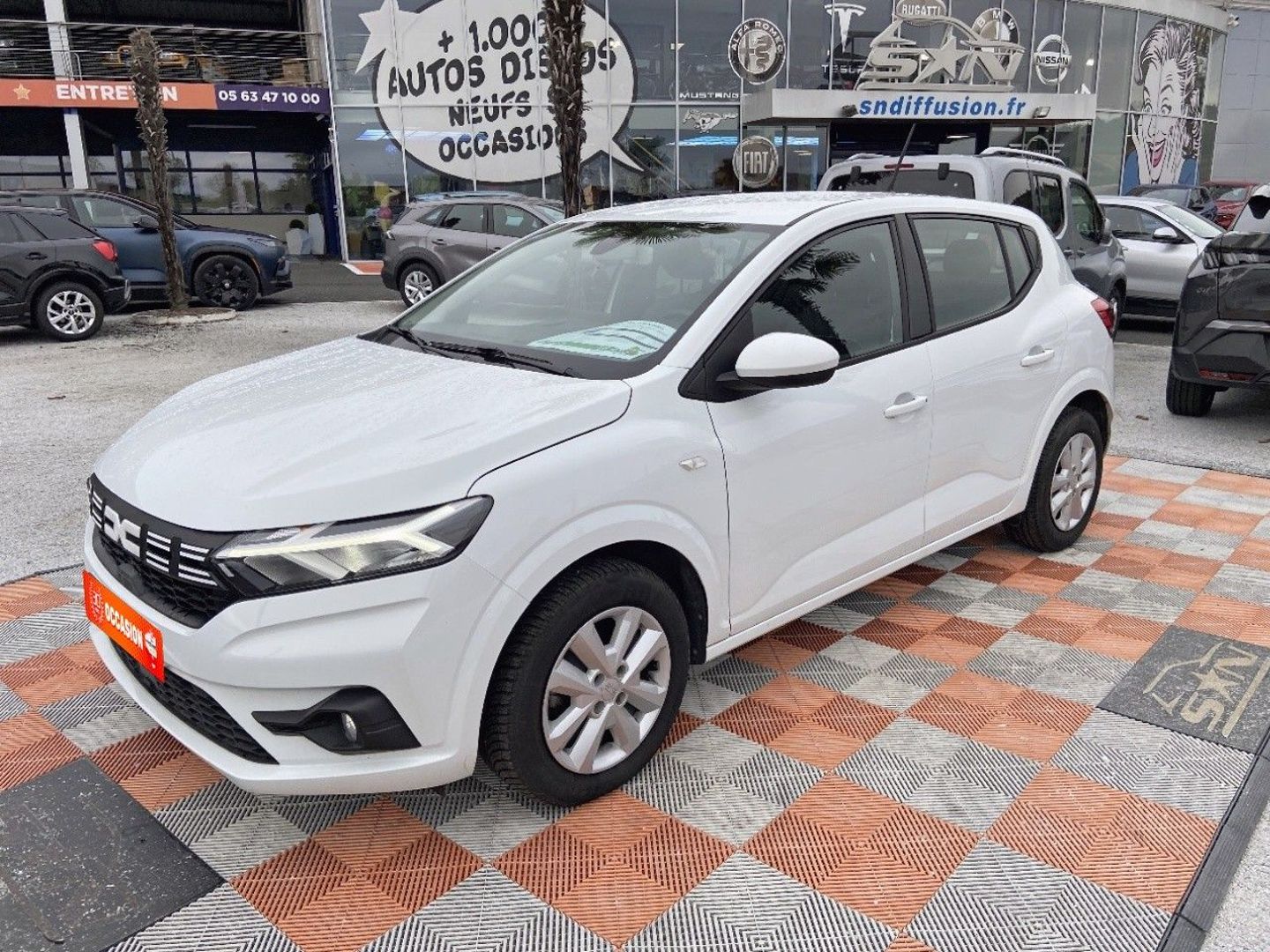 DACIA SANDERO TCe 90 CVT EXPRESSION Ecran Radar 1°Main