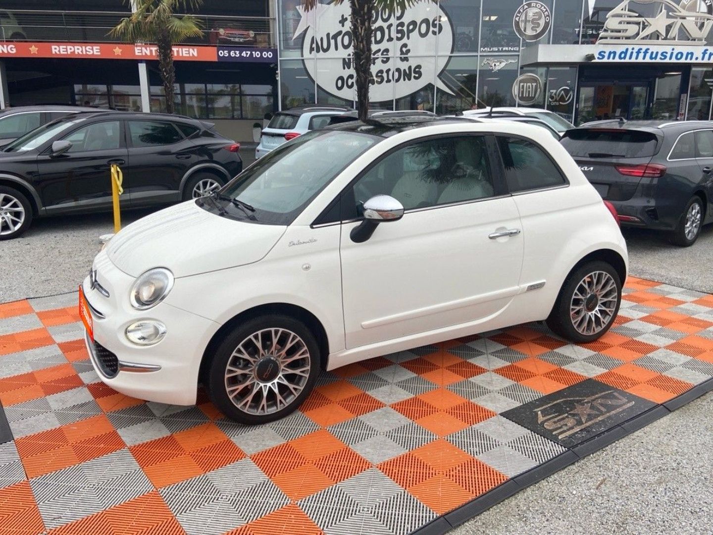 FIAT 500 - HYBRID 1.0 BSG 70 DOLCEVITA TOIT PANO JA 16" RADAR 1 ÈRE MAIN (2022)