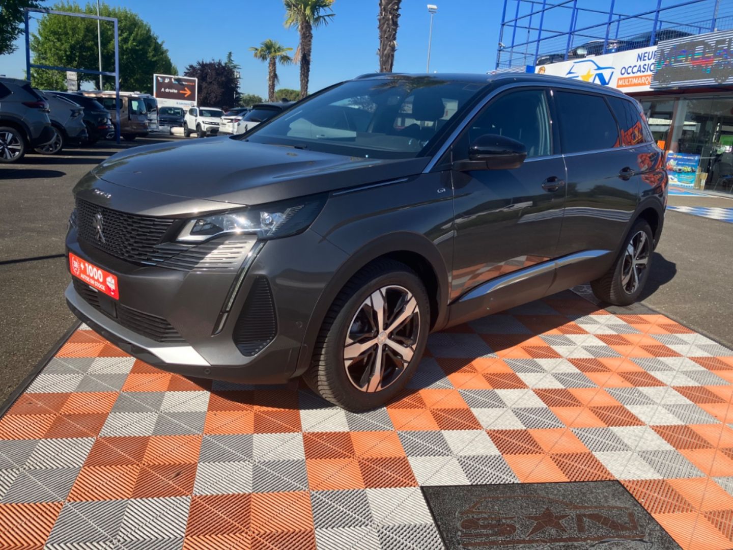 PEUGEOT 5008 - BLUEHDI 130 EAT8 GT HAYON CAMÉRA 360° SC GRIP CONTROL (2024)
