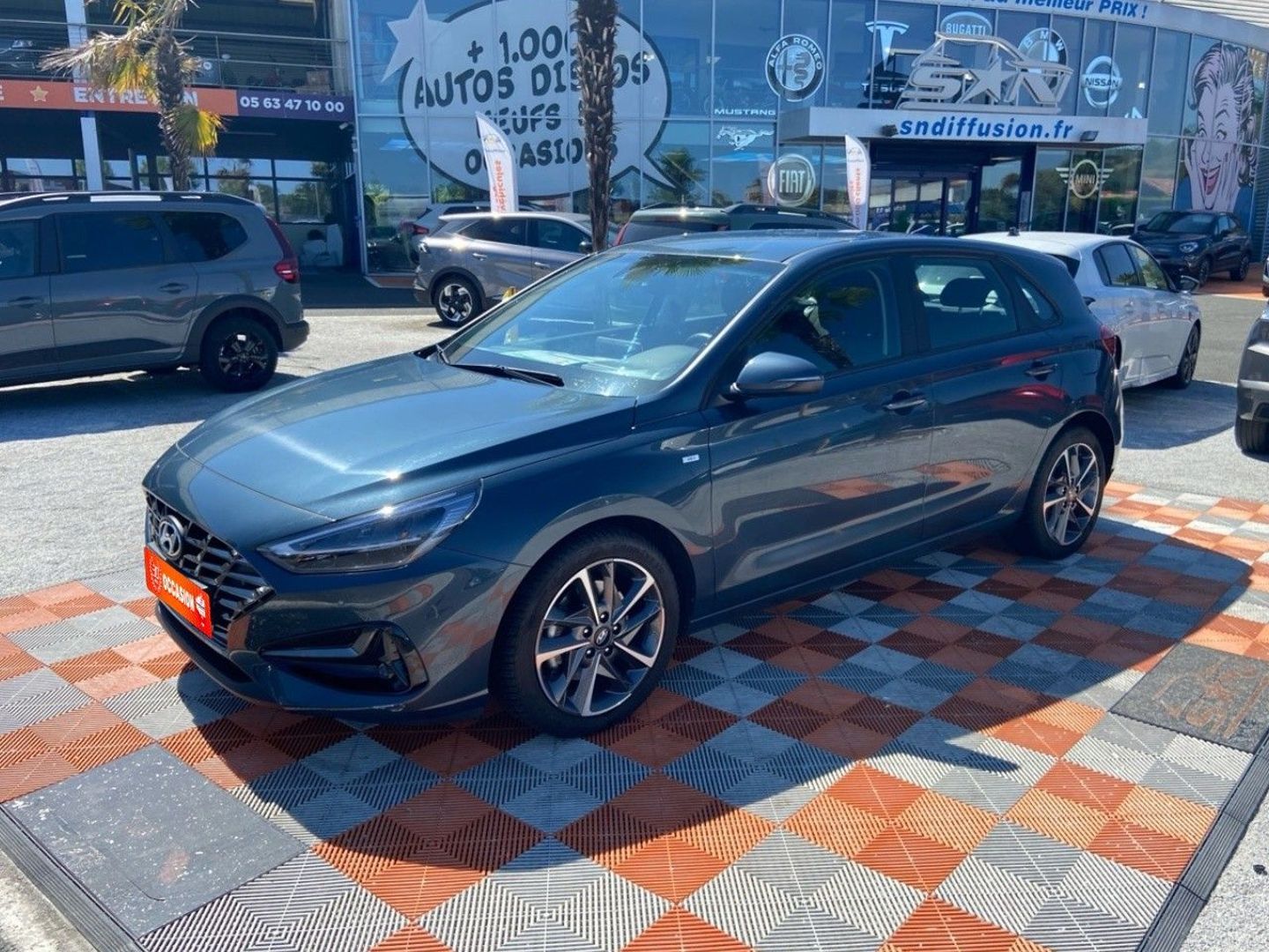 HYUNDAI I30 - 1.0 T-GDI 120 DCT-7 HYBRID 48V CREATIVE EXPORT GPS CAMÉRA (2024)