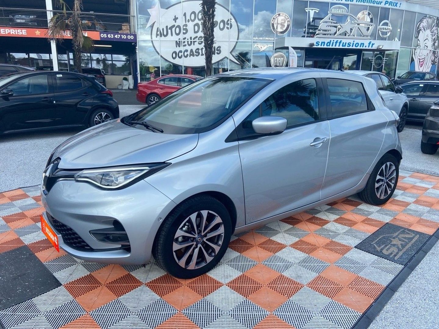 RENAULT ZOE - R110 INTENS 41KWH ACHAT INTEGRAL GPS CAMÉRA 1°MAIN (2021)