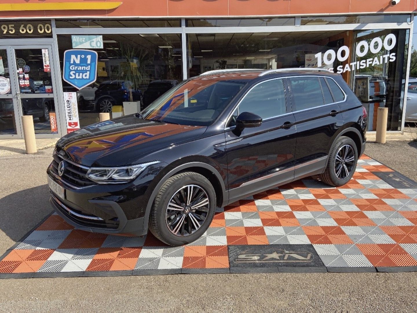 VOLKSWAGEN TIGUAN - NEW 2.0 TDI 150 DSG EVO LIFE GPS CAMÉRA JA 18 1ERE MAIN ATTEL (2021)