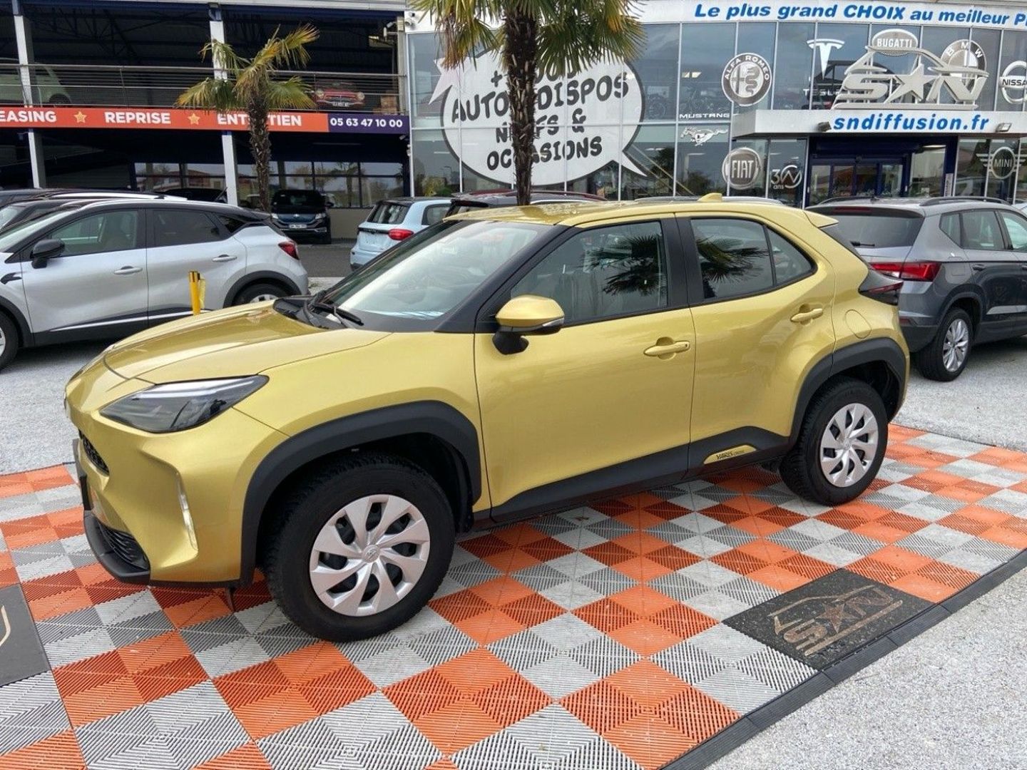 TOYOTA YARIS CROSS - 1.5 HYBRIDE 116 BVA DYNAMIC CAMÉRA (2023)