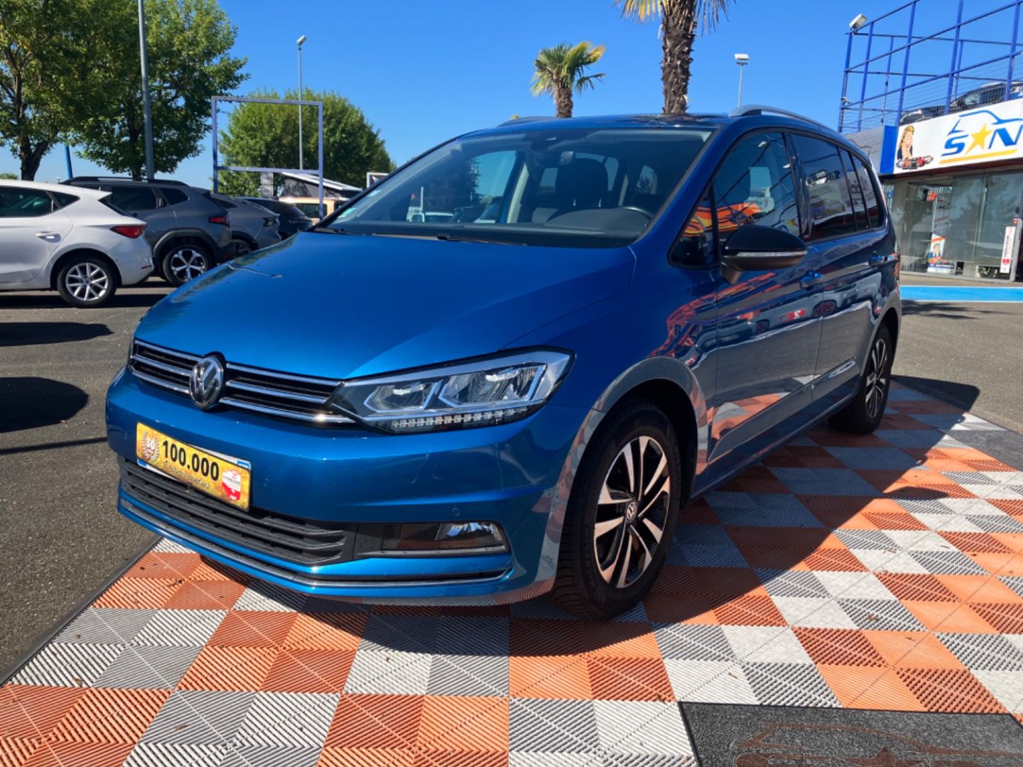 VOLKSWAGEN TOURAN - III 1.5 TSI 150 DSG7 I.Q DRIVE GPS FULL LED 7PL (2019)