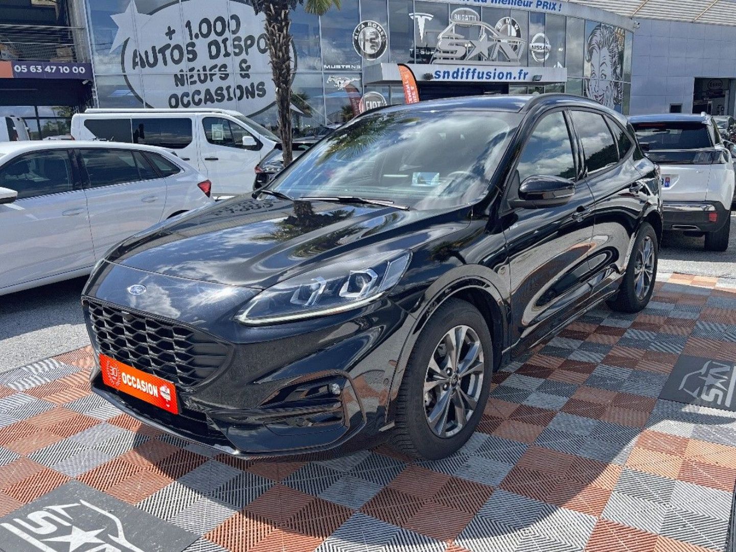 FORD KUGA - 2.0 TDCI 120 ST LINE X BVA GPS CAMÉRA HAYON PACK HIVER ATTELAGE (2023)