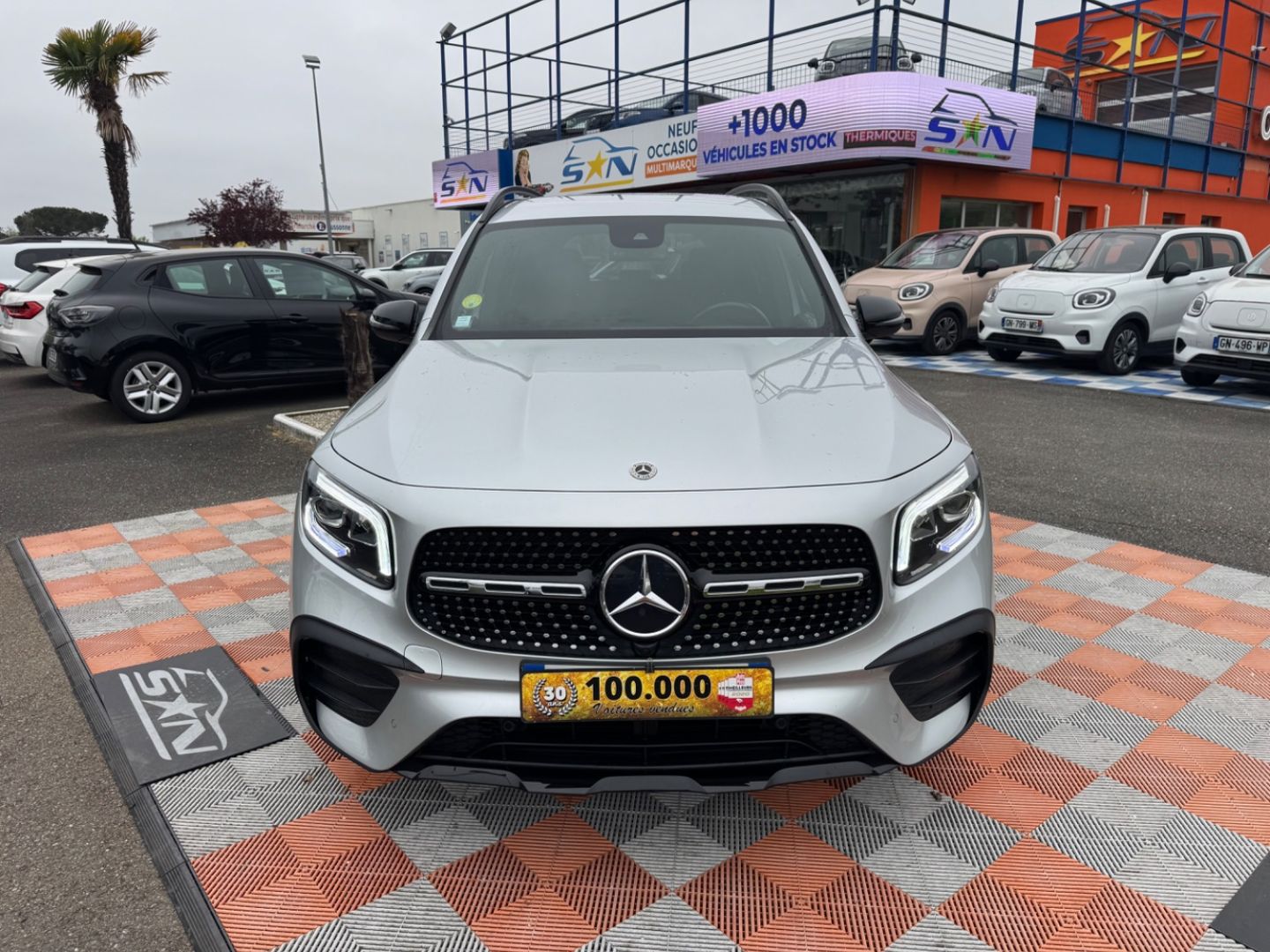 MERCEDES-BENZ GLB - 200 D 150 BVA AMG LINE Pack Black Attelage