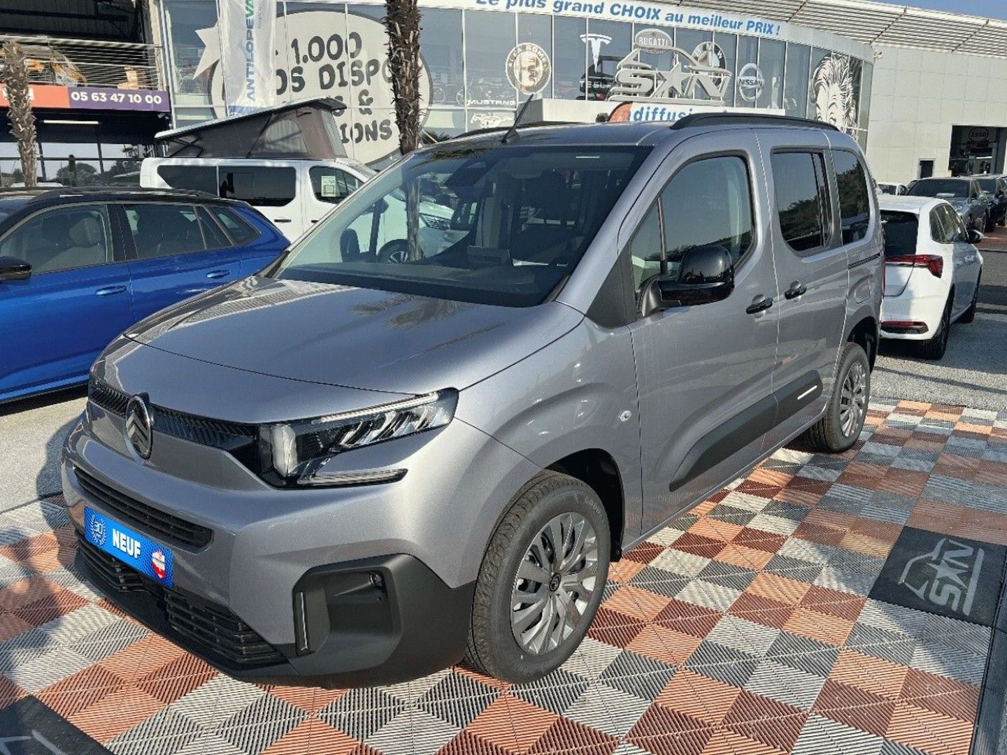 CITROEN BERLINGO BlueHDi 130 EAT8 MAX EXPORT N-1 5 Places