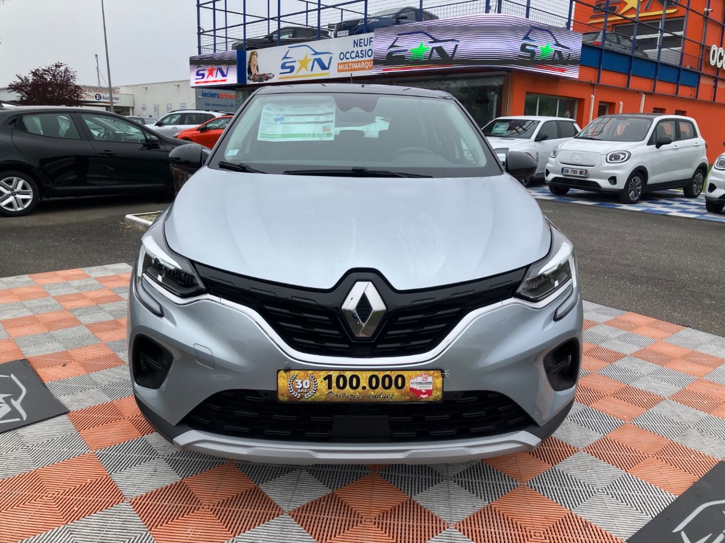 RENAULT CAPTUR 1.6 E-TECH 145 BUSINESS GPS Caméra Clim Auto
