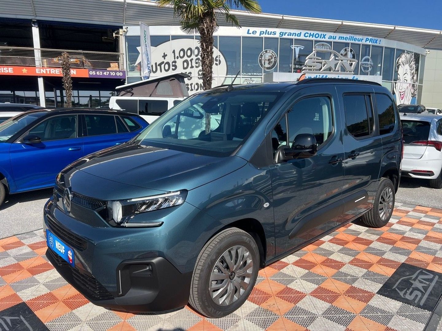 CITROEN BERLINGO BlueHDi 130 EAT8 MAX EXPORT N-1 5 Places
