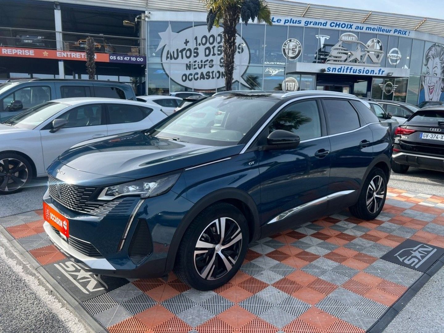 PEUGEOT 3008 BlueHDi 130 EAT8 GT