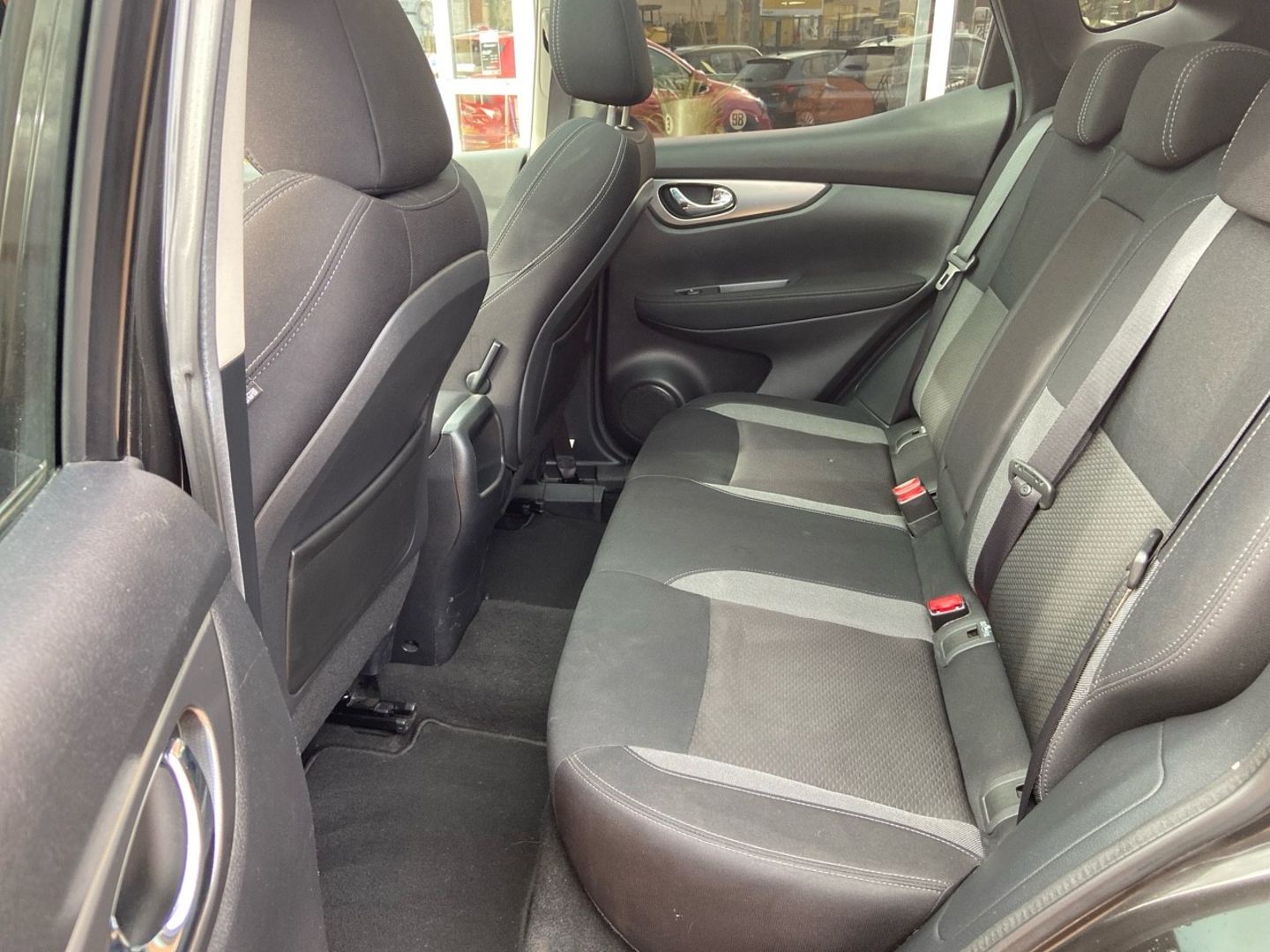 NISSAN QASHQAI - 1.2 DIG-T 115 BV6 N-CONNECTA TOIT PANO