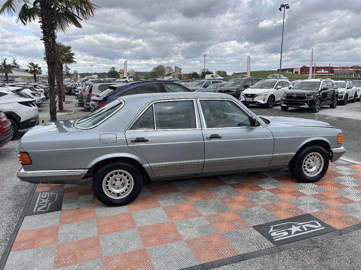 MERCEDES-BENZ 280 SE - 280 SE
