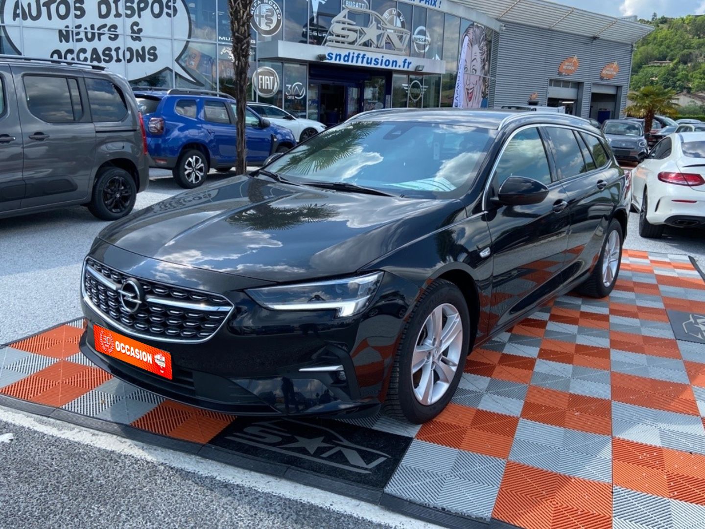 OPEL INSIGNIA SPORT TOURER 2.0 DIESEL 174 ELEGANCE GPS Caméra LEDS