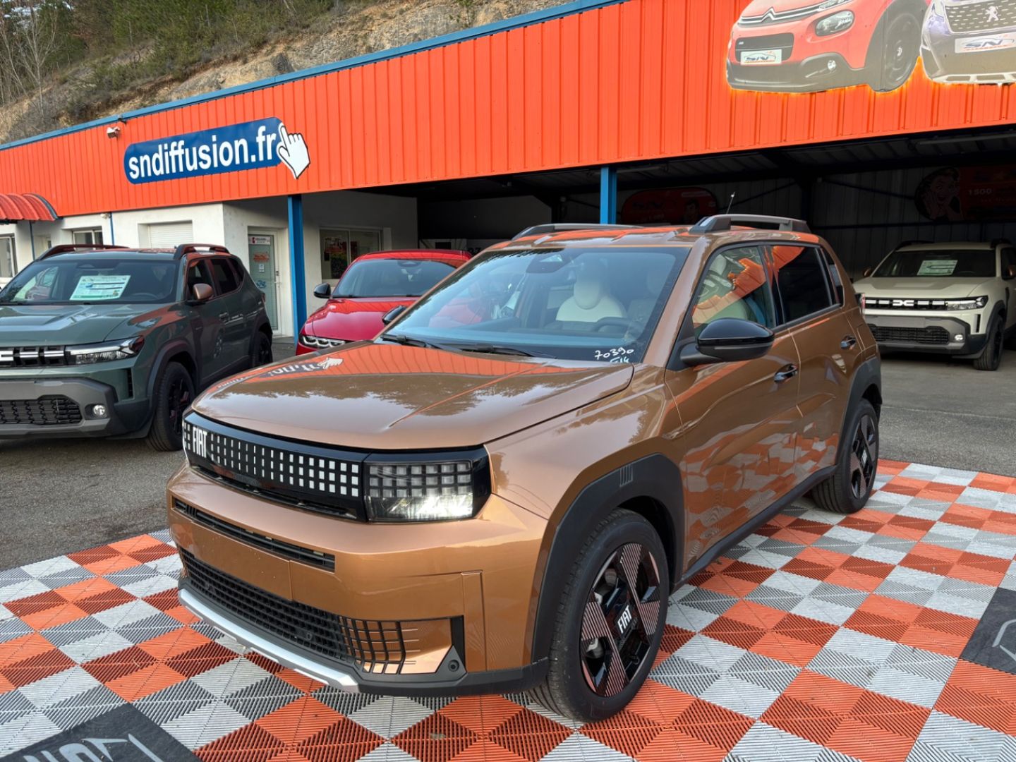 FIAT GRANDE PANDA - 1.2 Hybrid 110 AUTOMATIQUE LA PRIMA