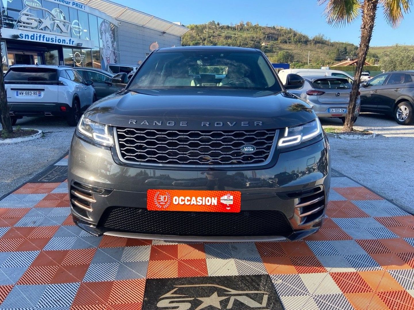 LAND ROVER VELAR D240 HSE R-DYNAMIC - D240 HSE