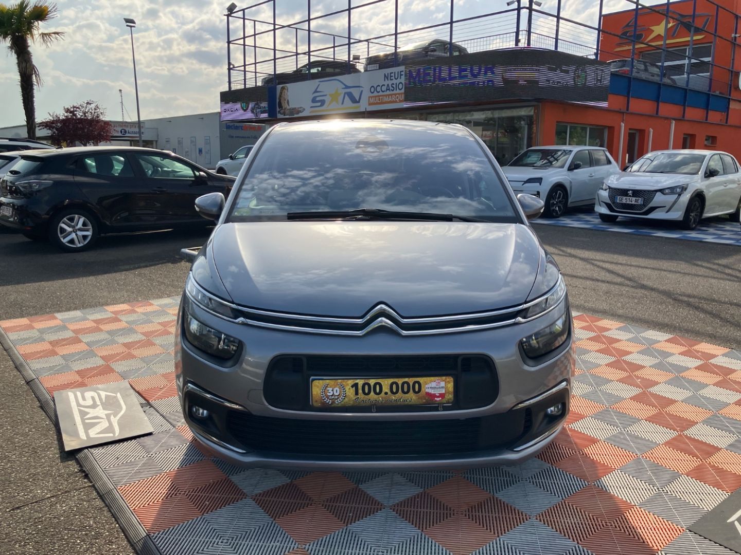 CITROEN C4 PICASSO - 1.6 BlueHDi 120 EAT6 FEEL