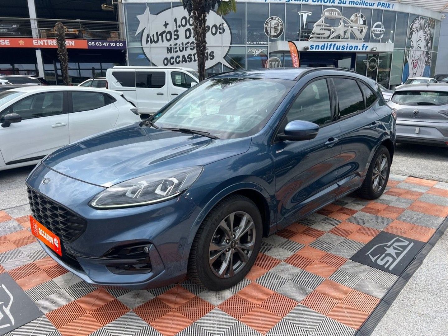 FORD KUGA 2.0 TDCI 120 ST LINE X BVA GPS Caméra Hayon Pack Hiver Attelage