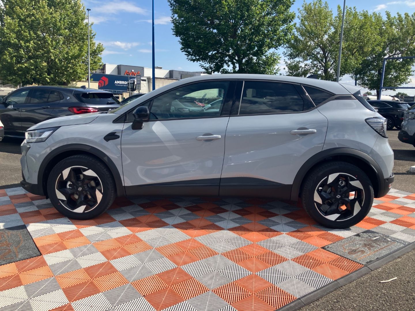 RENAULT CAPTUR - Mild Hybrid 140 BV6 TECHNO GPS Caméra JA 18"