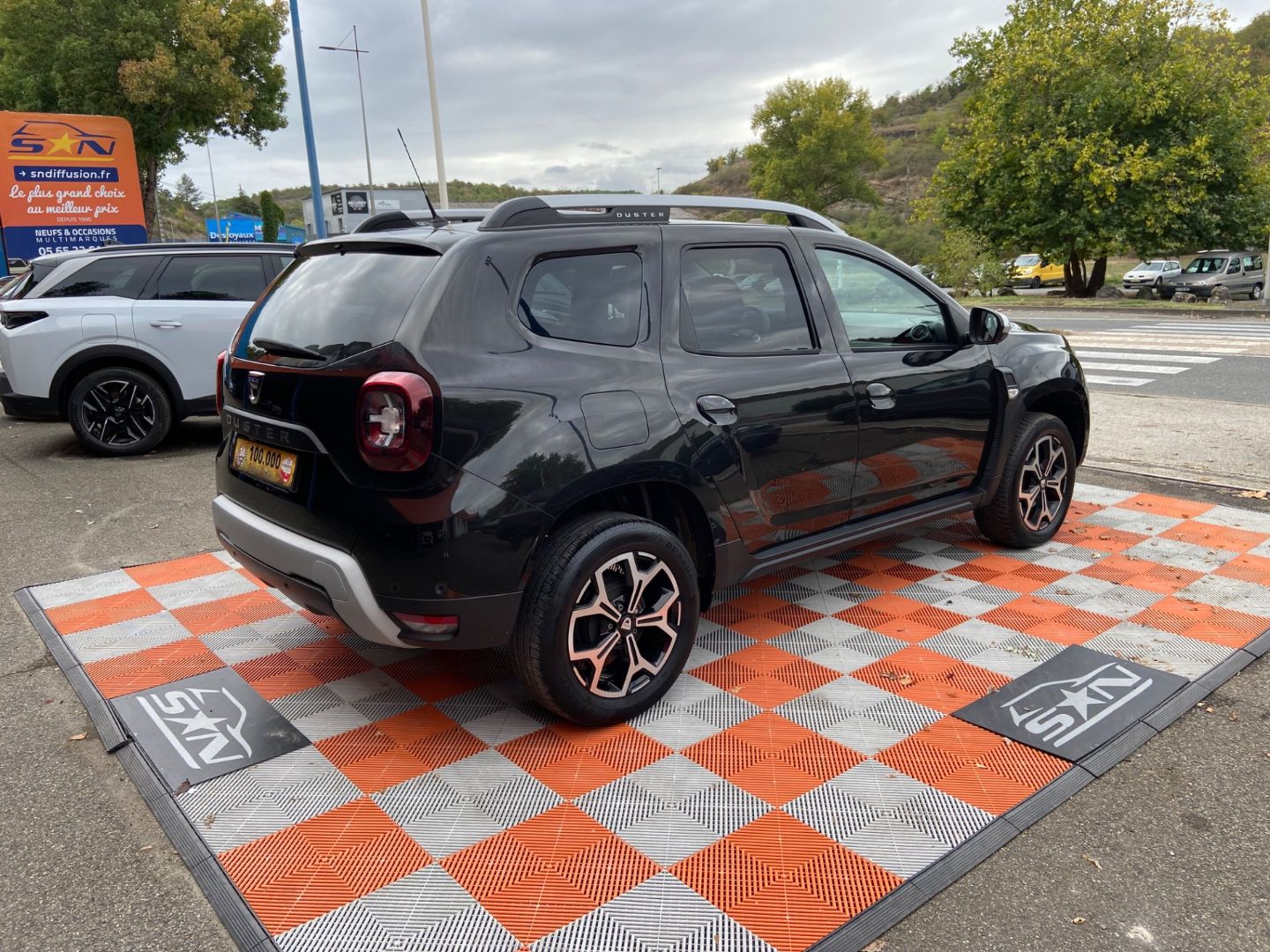 DACIA DUSTER - 1.5 DCi 115 BV6 4X2 PRESTIGE GPS Caméra Angles morts