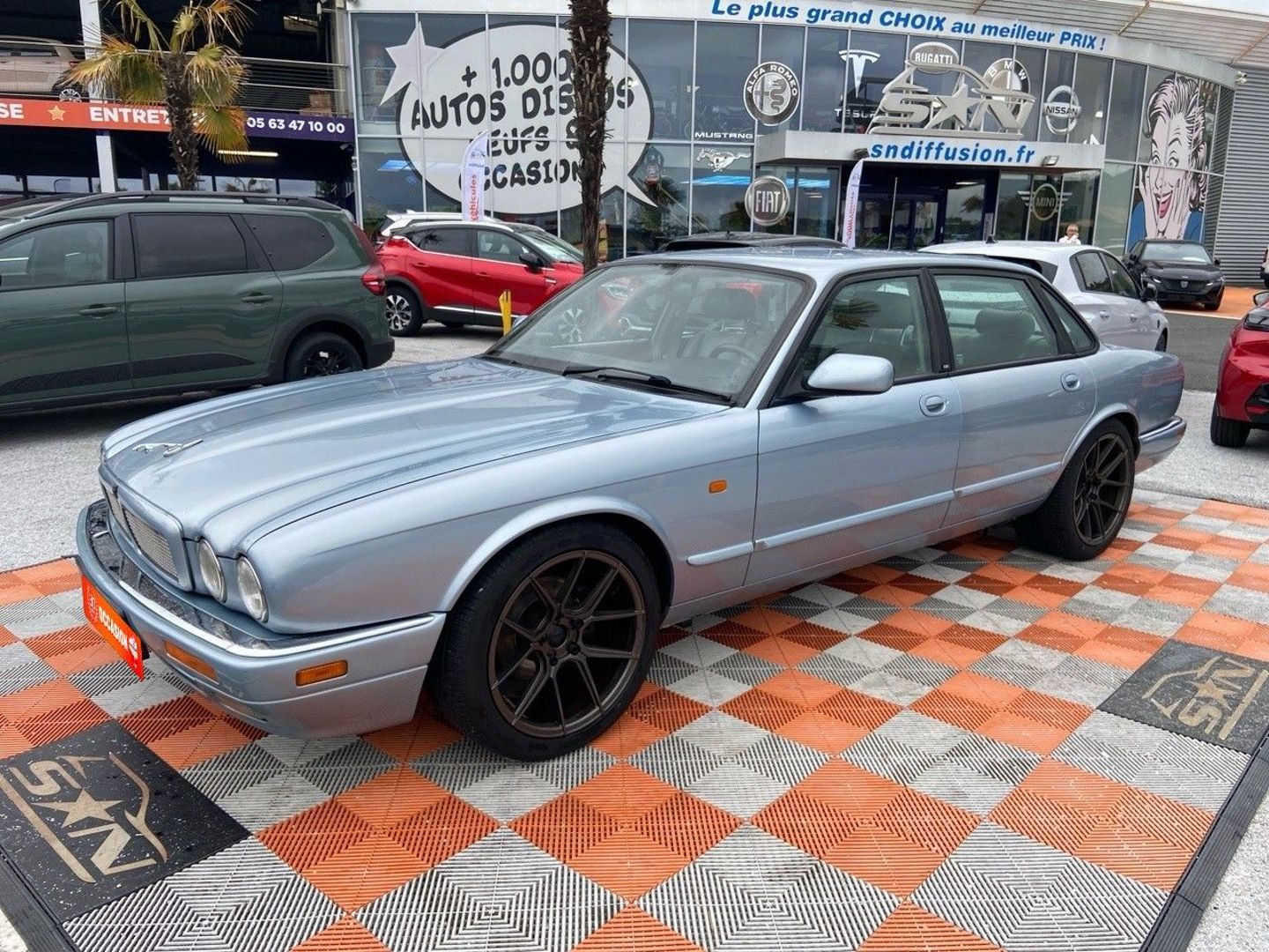 JAGUAR XJR - 4.0 V6 326 cv