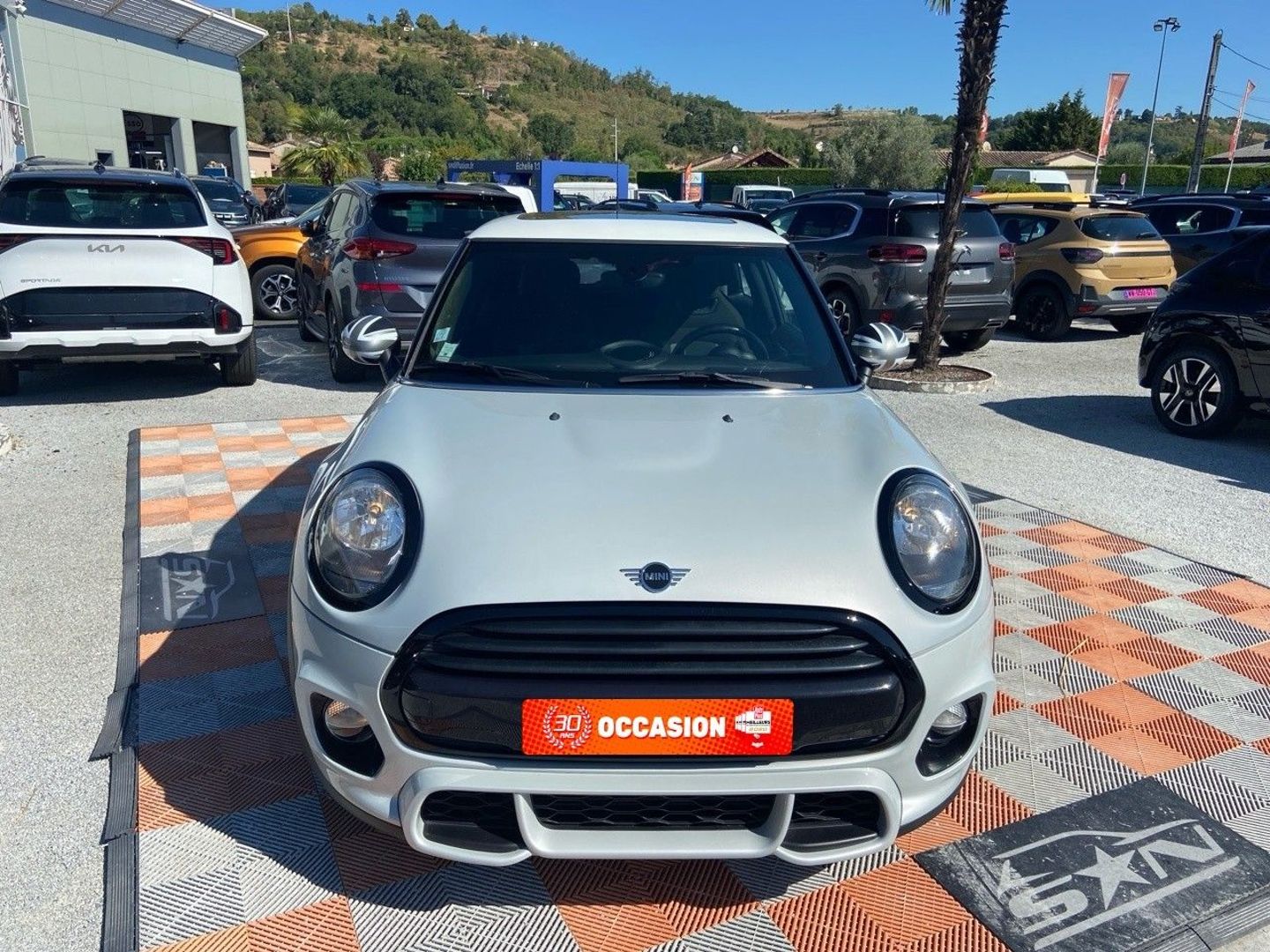 MINI COOPER - FINITION JOHN COOPER WORKS