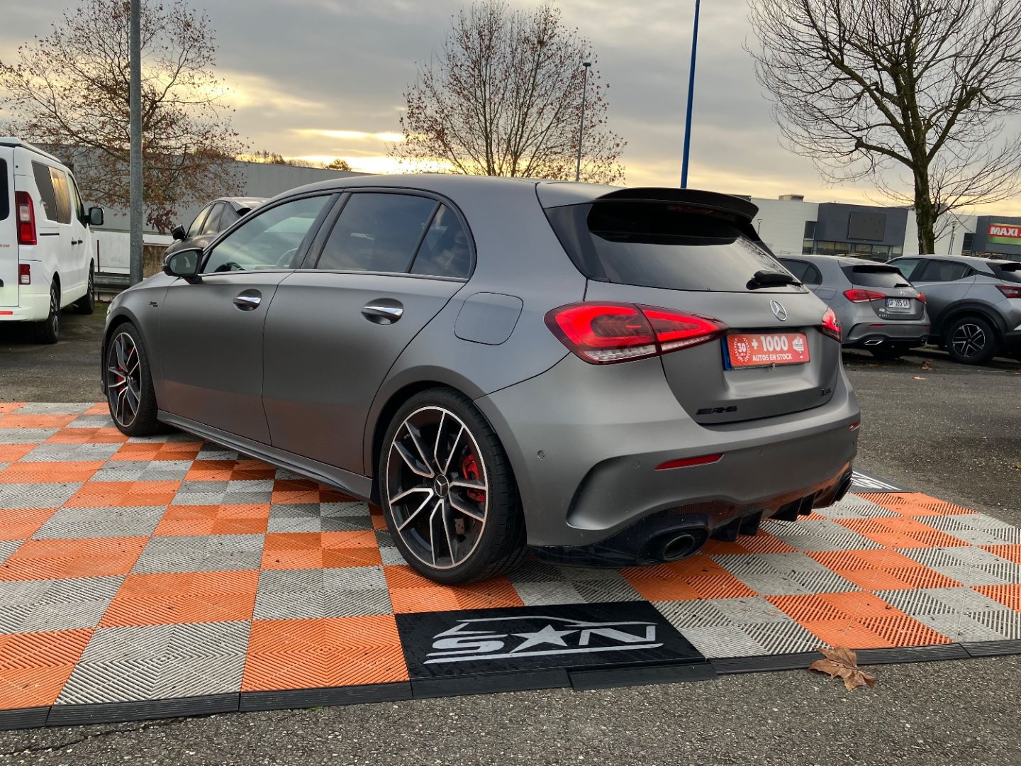 MERCEDES-BENZ CLASSE A - 35 306 AMG 4 MATIC CUIR TOIT Caméra 360°