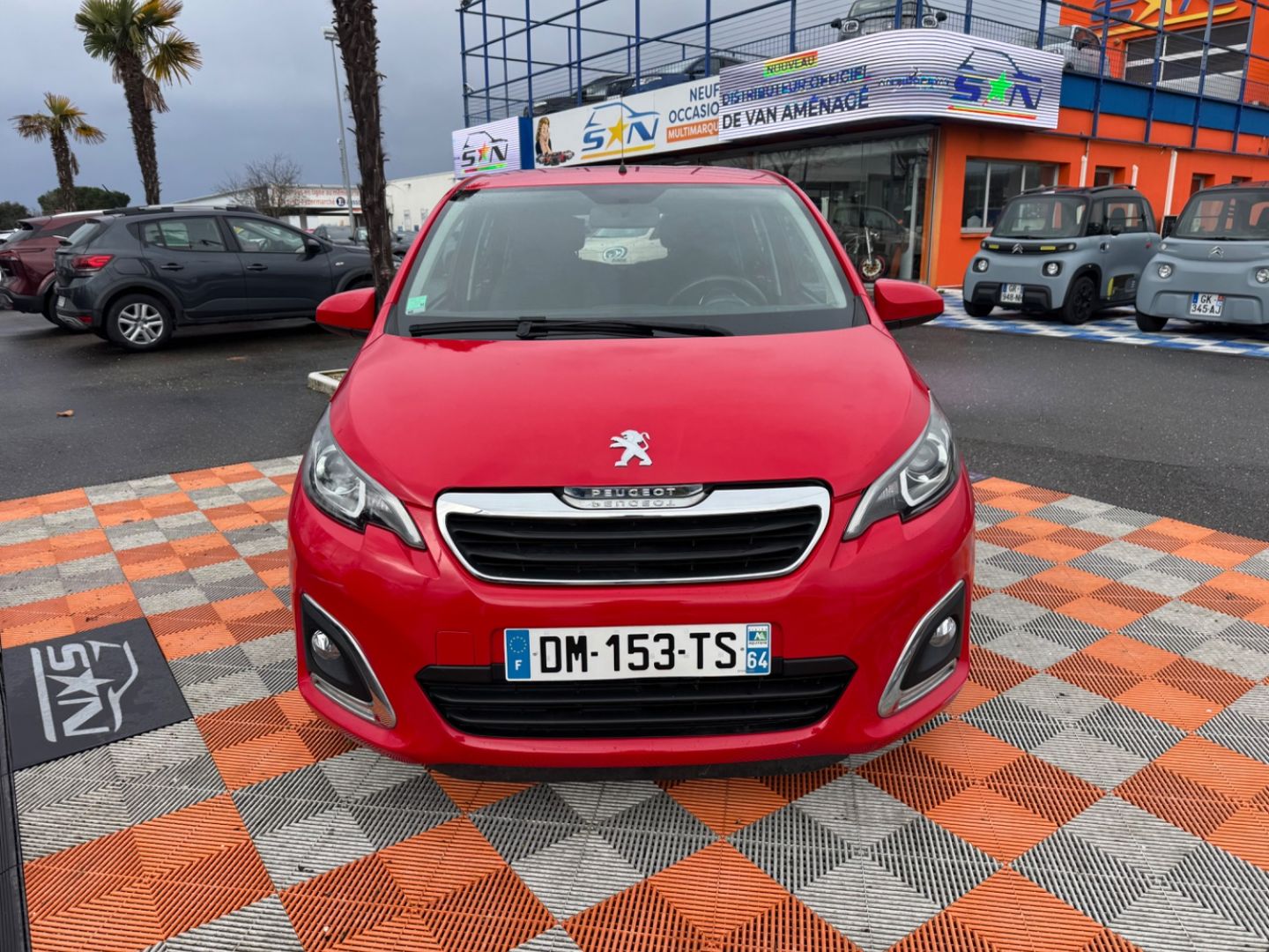 PEUGEOT 108 PureTech 82 ALLURE JA 15" 5P