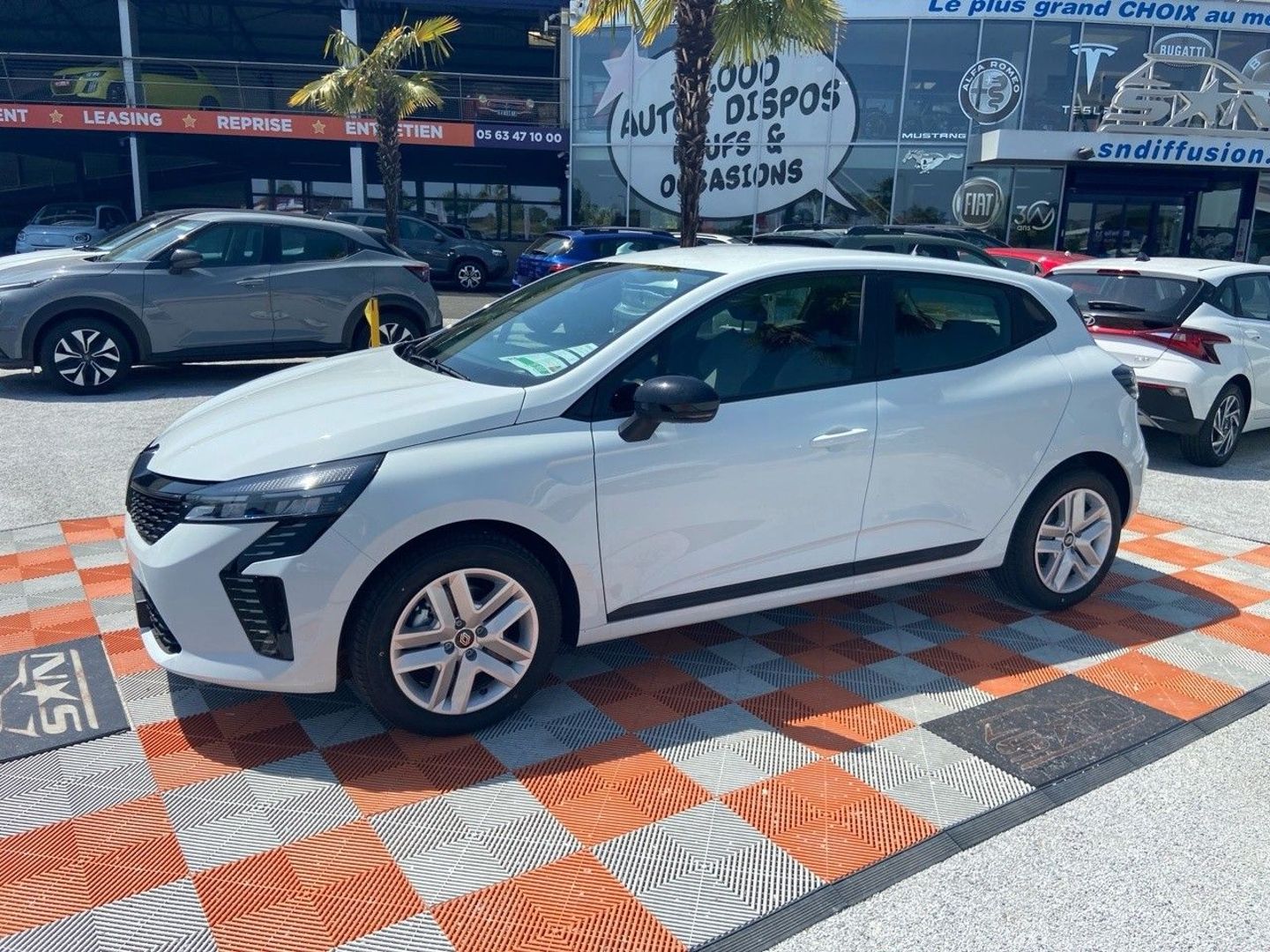 RENAULT CLIO - V TCe 90 BV6 EVOLUTION Ecran Caméra CML Roue de Secours