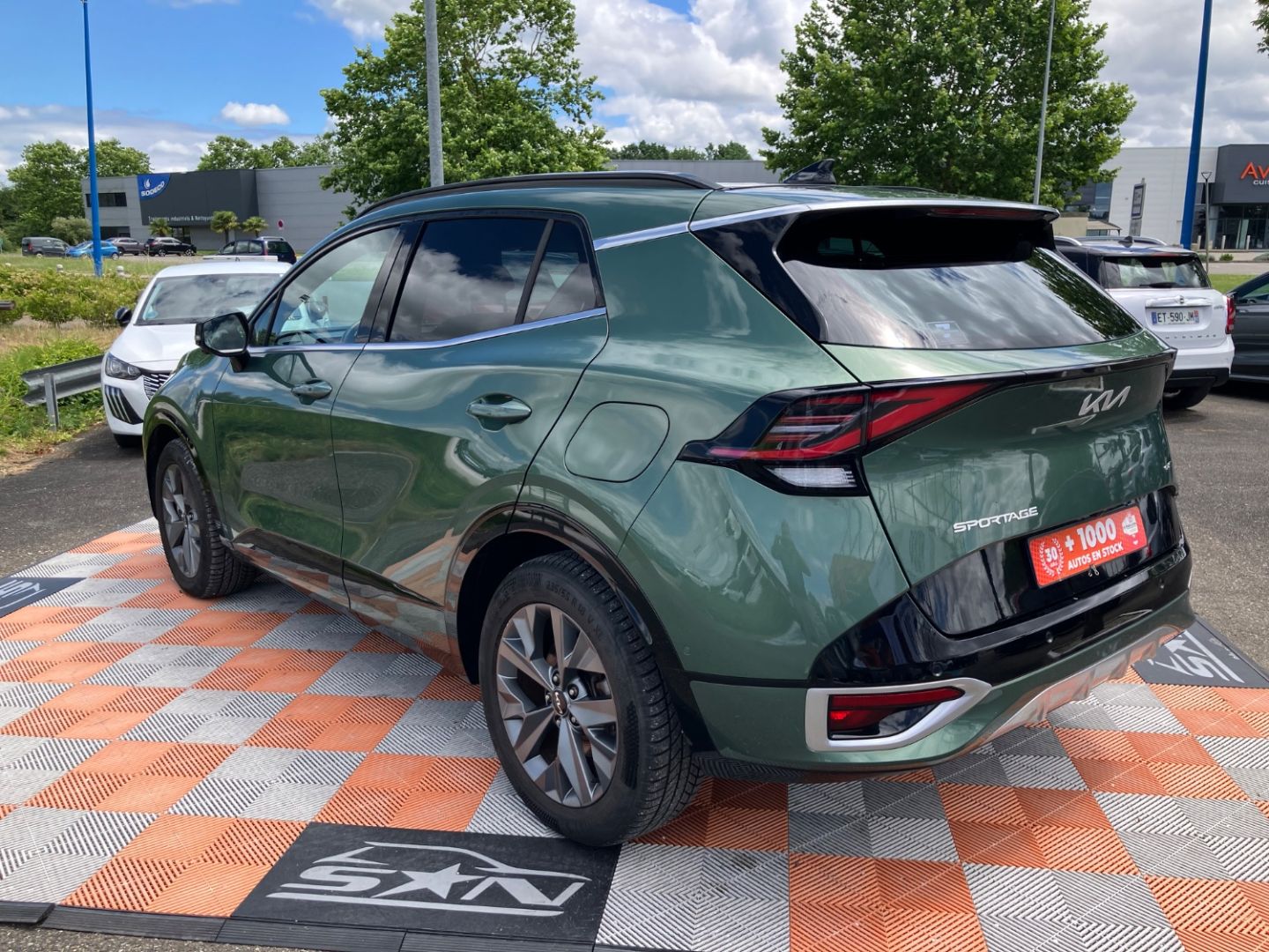 KIA SPORTAGE - 1.6 T-GDI HEV 230 BVA6 4x4 GT LINE PREMIUM CUIR Toit Caméra 360° 1°Main