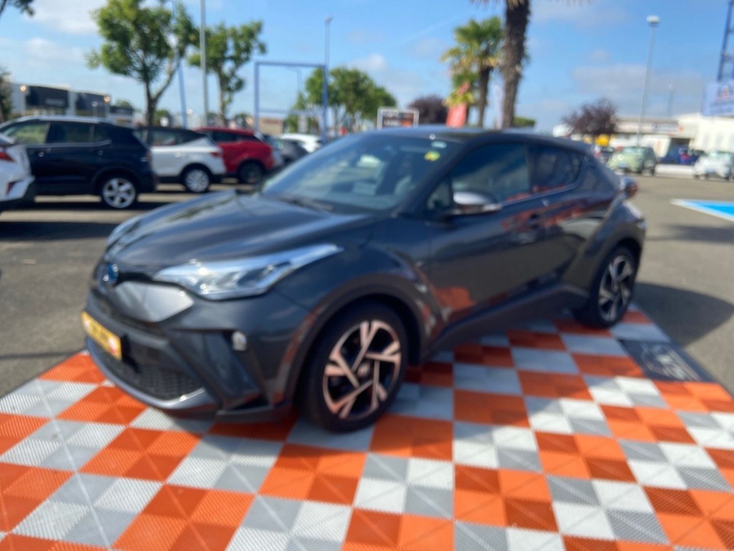 TOYOTA C-HR - 2.0 Hybrid 184 e-CVT TEAM GPS Caméra JA 18"